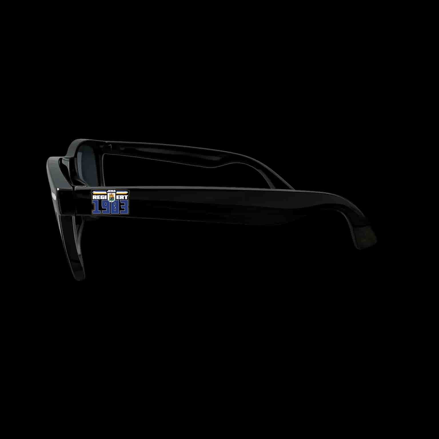 Jena regiert Sonnenbrille